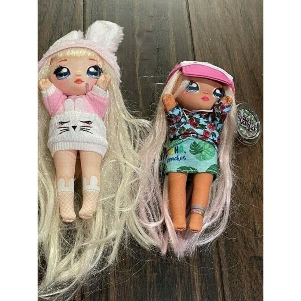 Na! Na! Na! Surprise Doll Lot Of 2 Sparkle Aubrey Bunny Fashion Beach Paradise